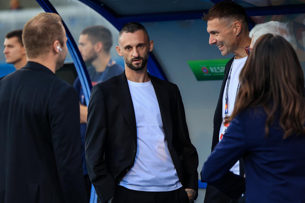 Zagreb: Marcelo Brozović uoči susreta Hrvatske i Škotske dobo priznanje HNS-a 
