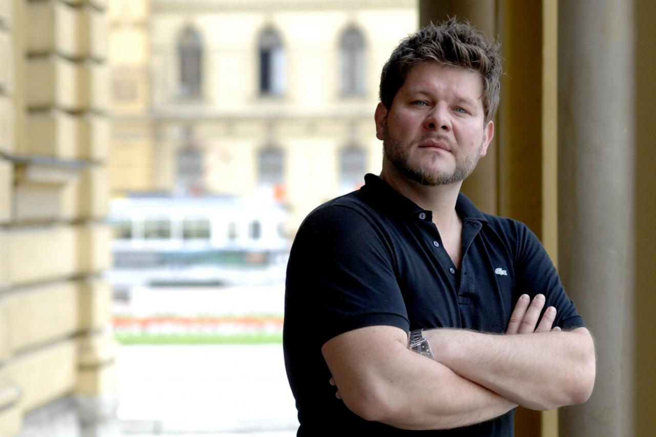 krešimir špicer uz orkestar hrt-a 