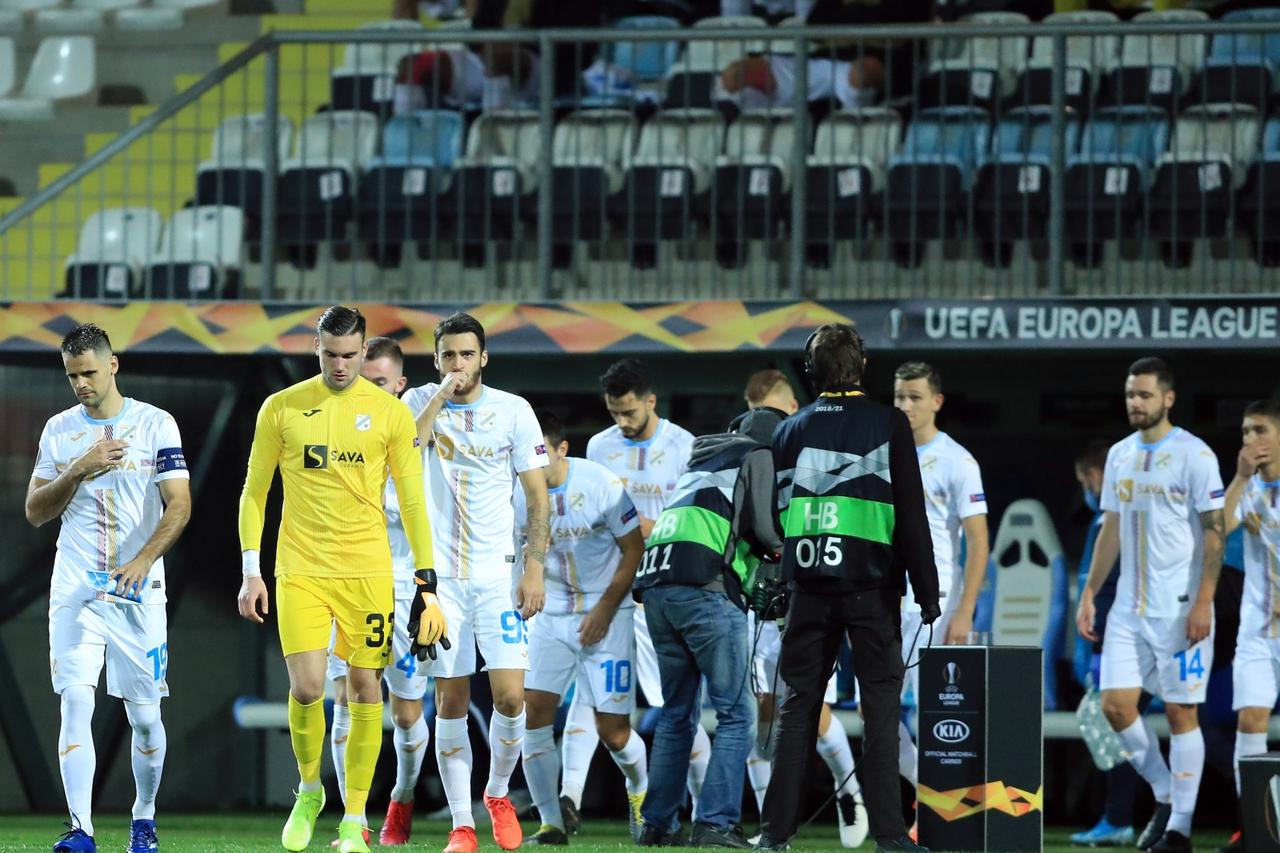 Rijeka: Zagrijavanje uoči početka utakmice Rijeka i Real Sociedad