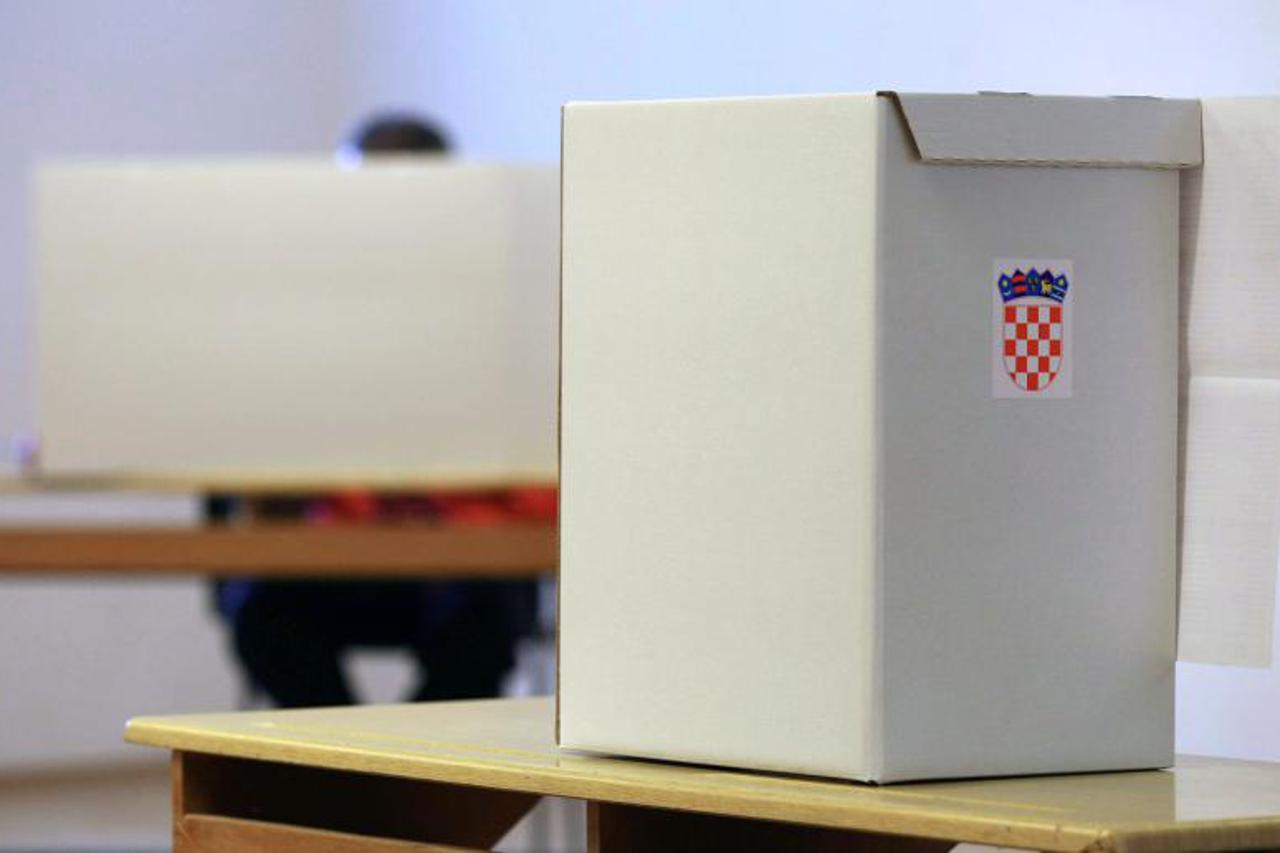 izborna kutija,izbori,listići