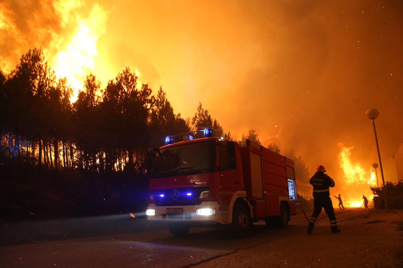 Žrnovnica - požar