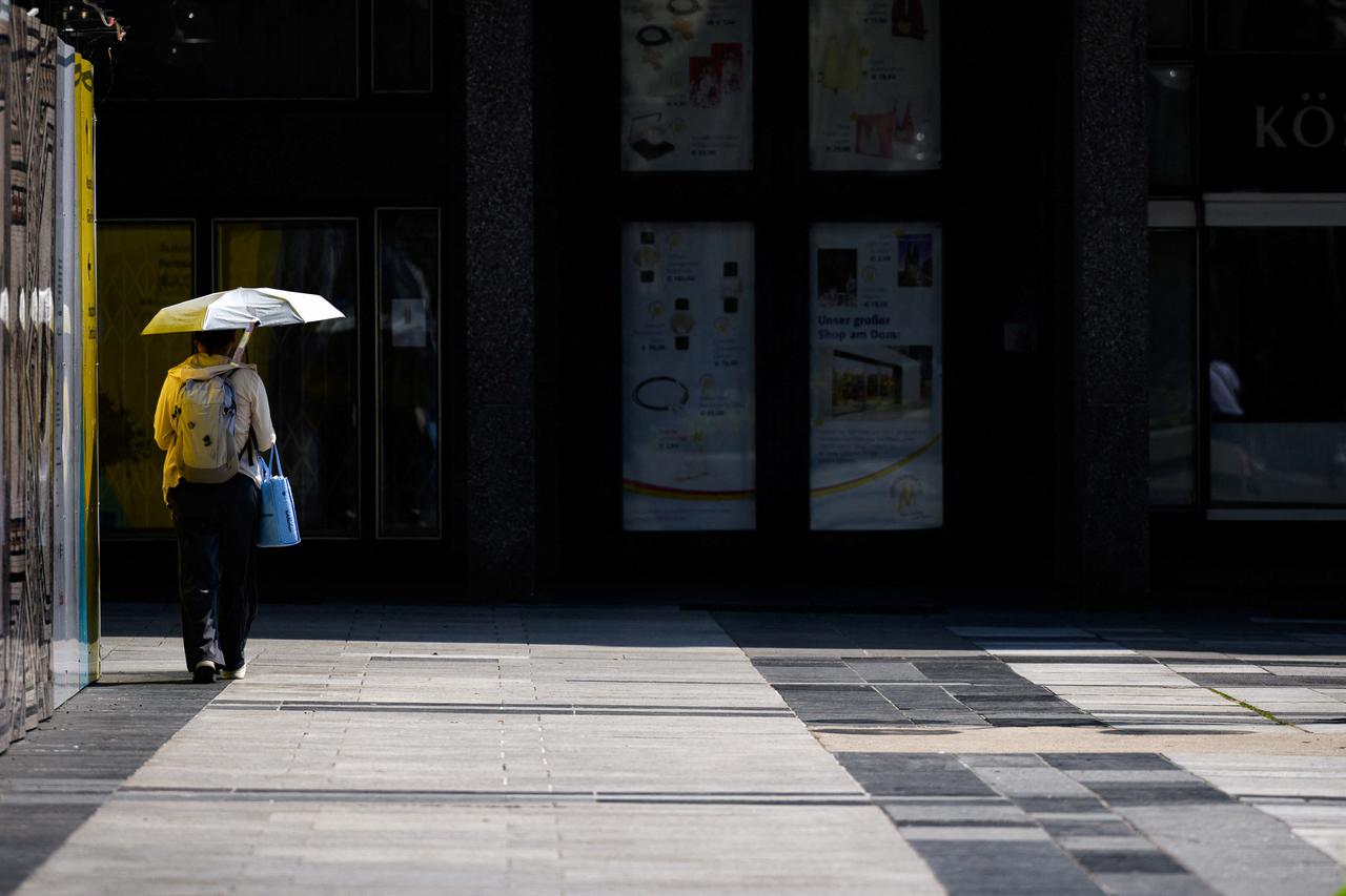 Germans brace for temperatures of up to 41 C in the country