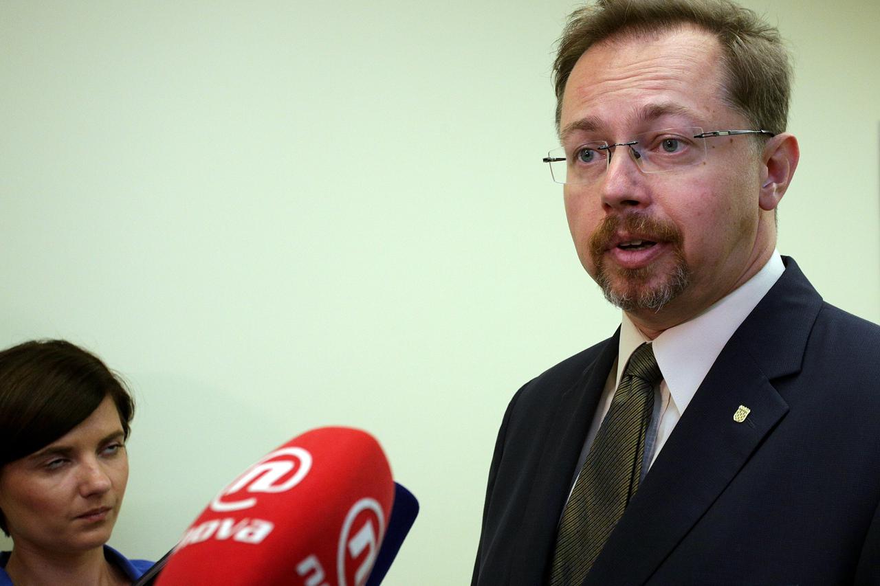 01.09.2015., Zagreb - Ministar zdravlja Sninisa Varga posjetio Klinicku bolnicu Merkur povodom odrzavanja projekta Dana otvorenih vrata.