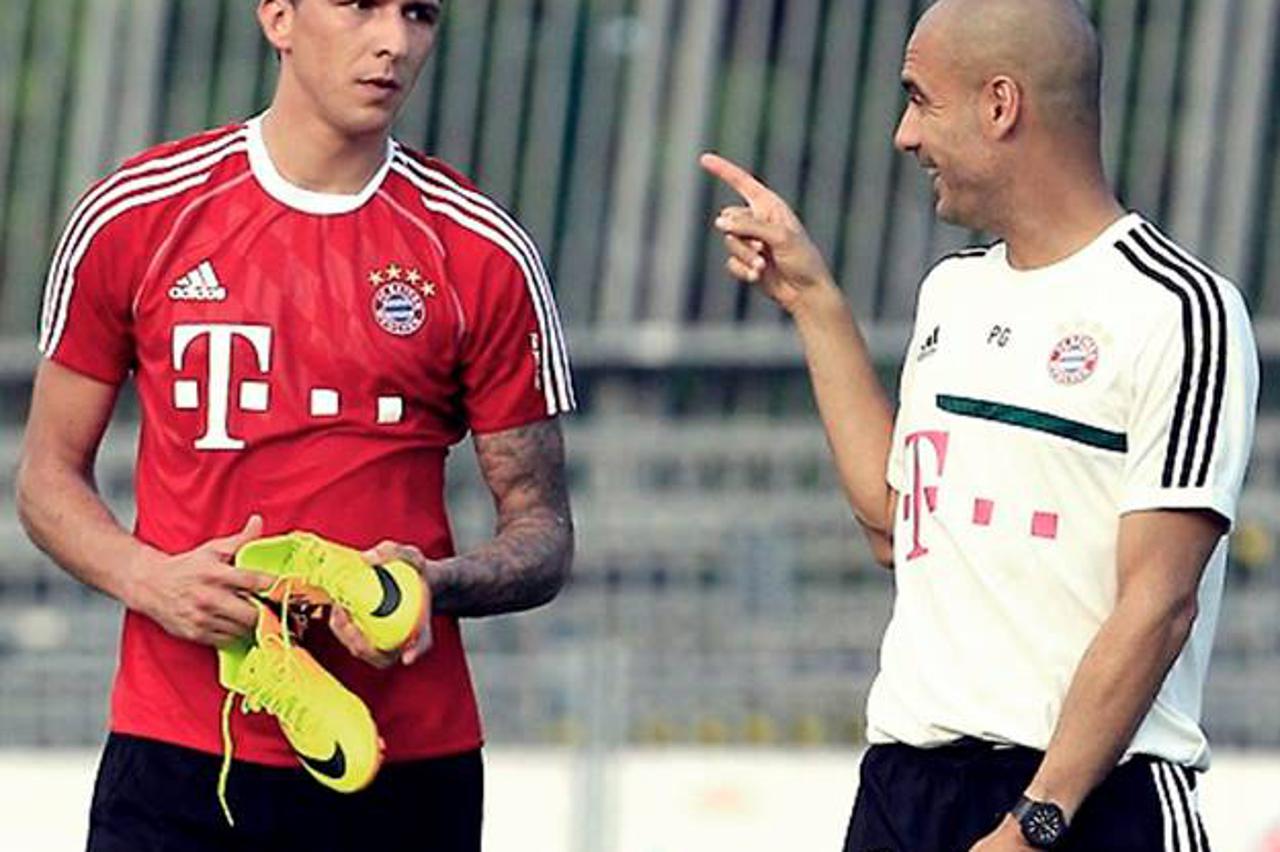 Mario Mandžukić Pep Guardiola