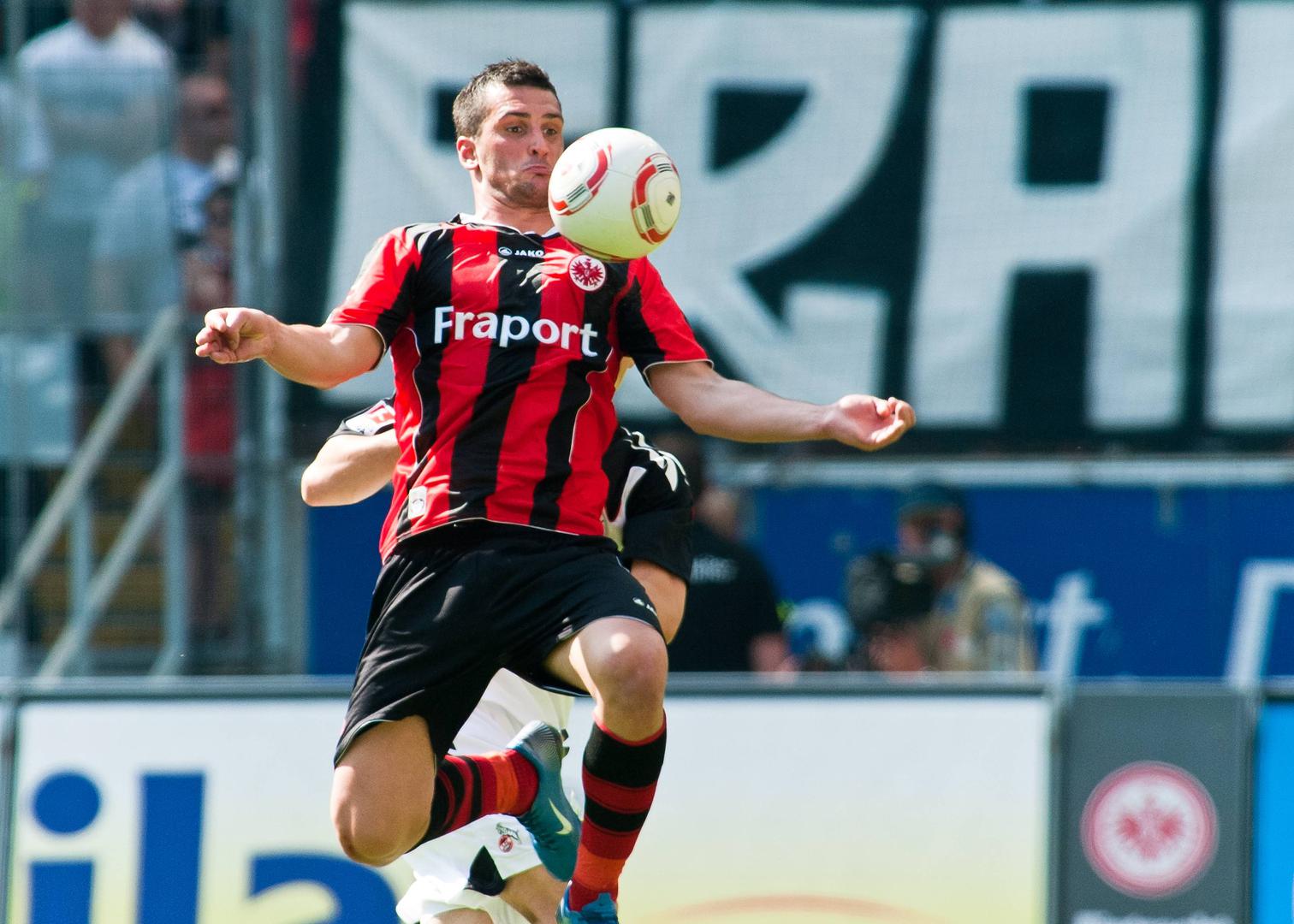 Njemački list Bild napravio je intervju s njime, a Fenin je otkrio da je jedan od glavnih razloga zbog kojih se svakodnevno alkoholizira, tuga za njegovom kćerkicom. Naime, optužio je bivšu ženu da ju je odvela sa sobom te da mu ne dopušta da je viđa.