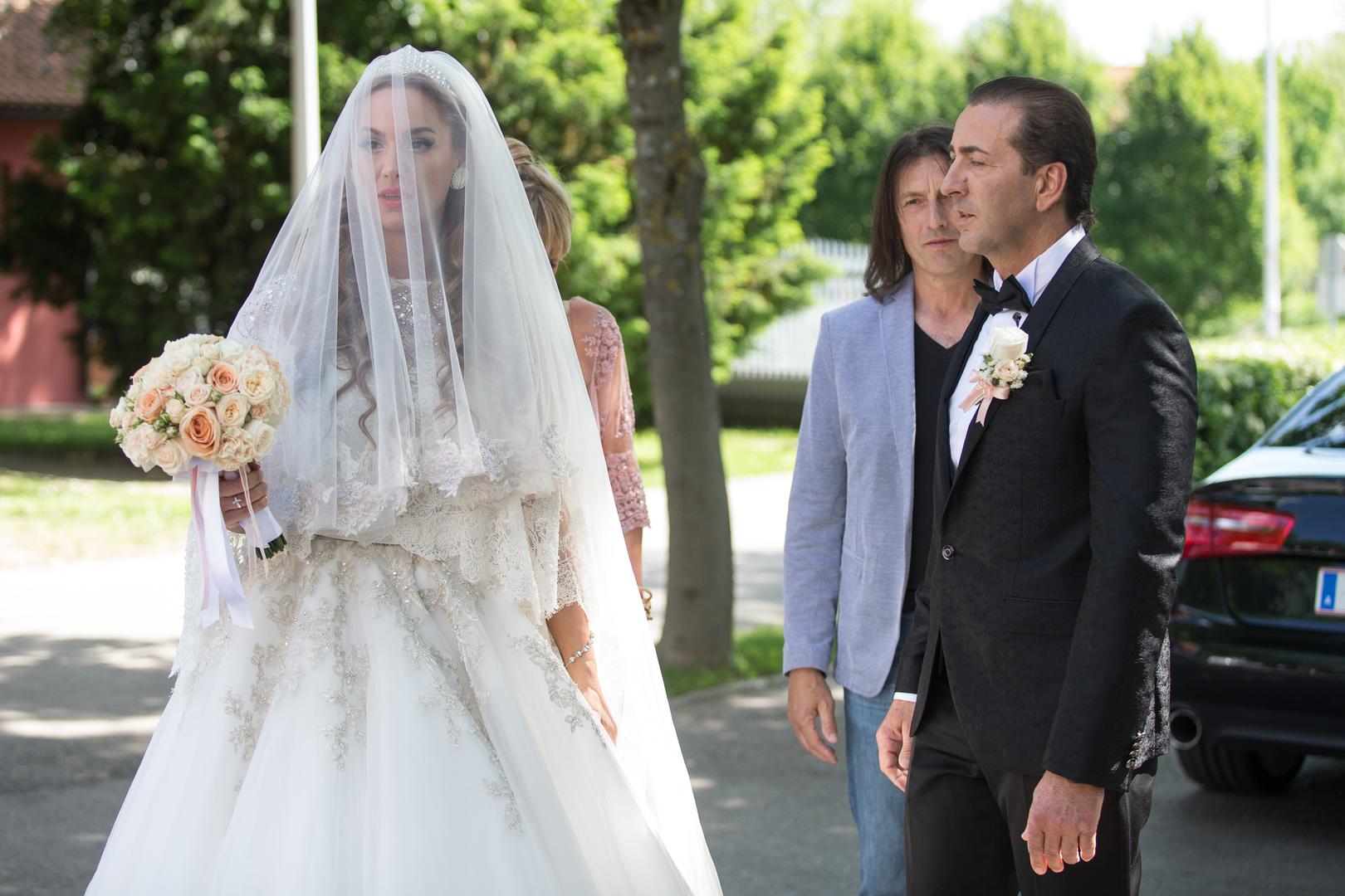 No sve je to za nju prošlost. Isus joj je pružio ruku i izbavio je od života u kojemu je bila zaslijepljena i nesretna. 