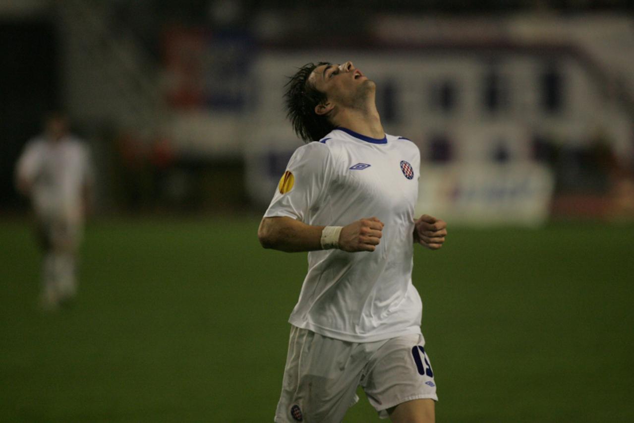 '04.11.2010., Poljud, Split - Europska liga, 4. kolo, G skupina, Hajduk - Zenit. Ante Vukovic nakon promasaja. Photo: Ivo Cagalj/PIXSELL'
