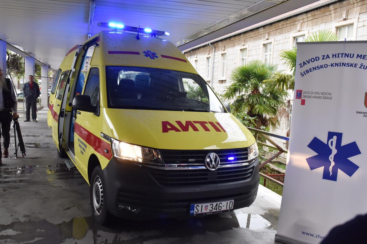 šibenik: Novo sanitetsko vozilo županijskom Zavodu za hitnu medicinu