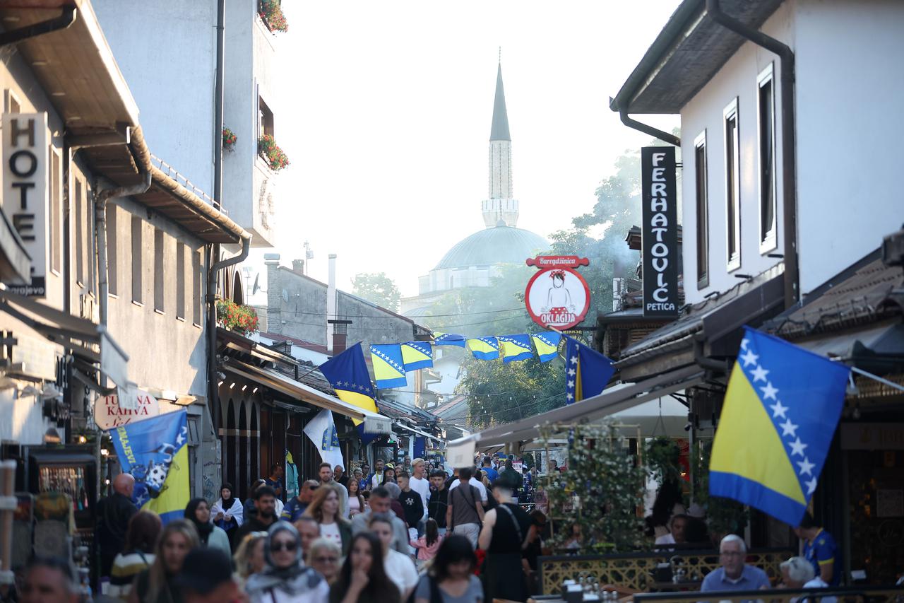 Sarajevo: Atmosfera u gradu uoči utakmice između BiH i Kanade