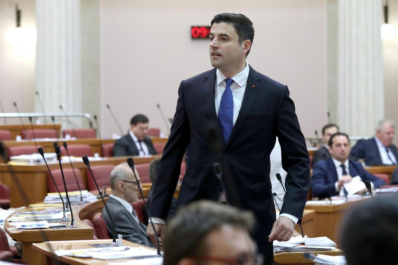 Davor Bernardić