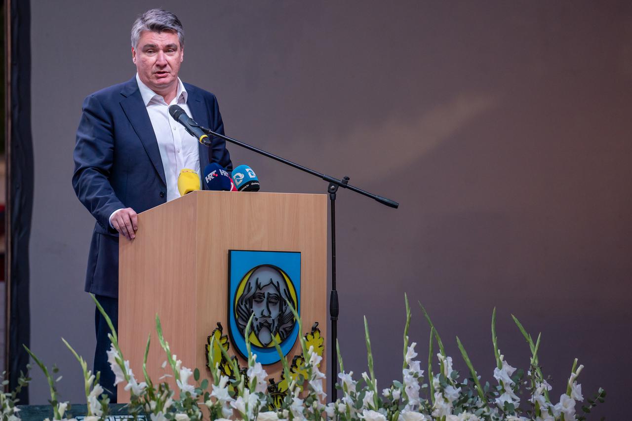 Predsjednik Zoran Milanović sudjelovao na obilježavnju Dana općine Vir