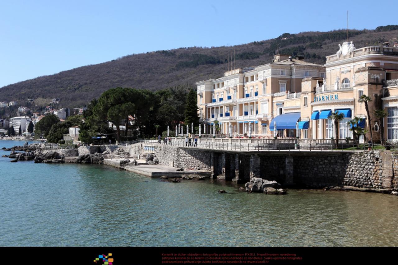 '06.04.2010. - Opatija, Hrvatska. Ilustracije hotela, setnje, lijepog vremena, taxi brodica u Opatiji. Hotel Kvarner. Photo: Nel Pavletic/PIXSELL'