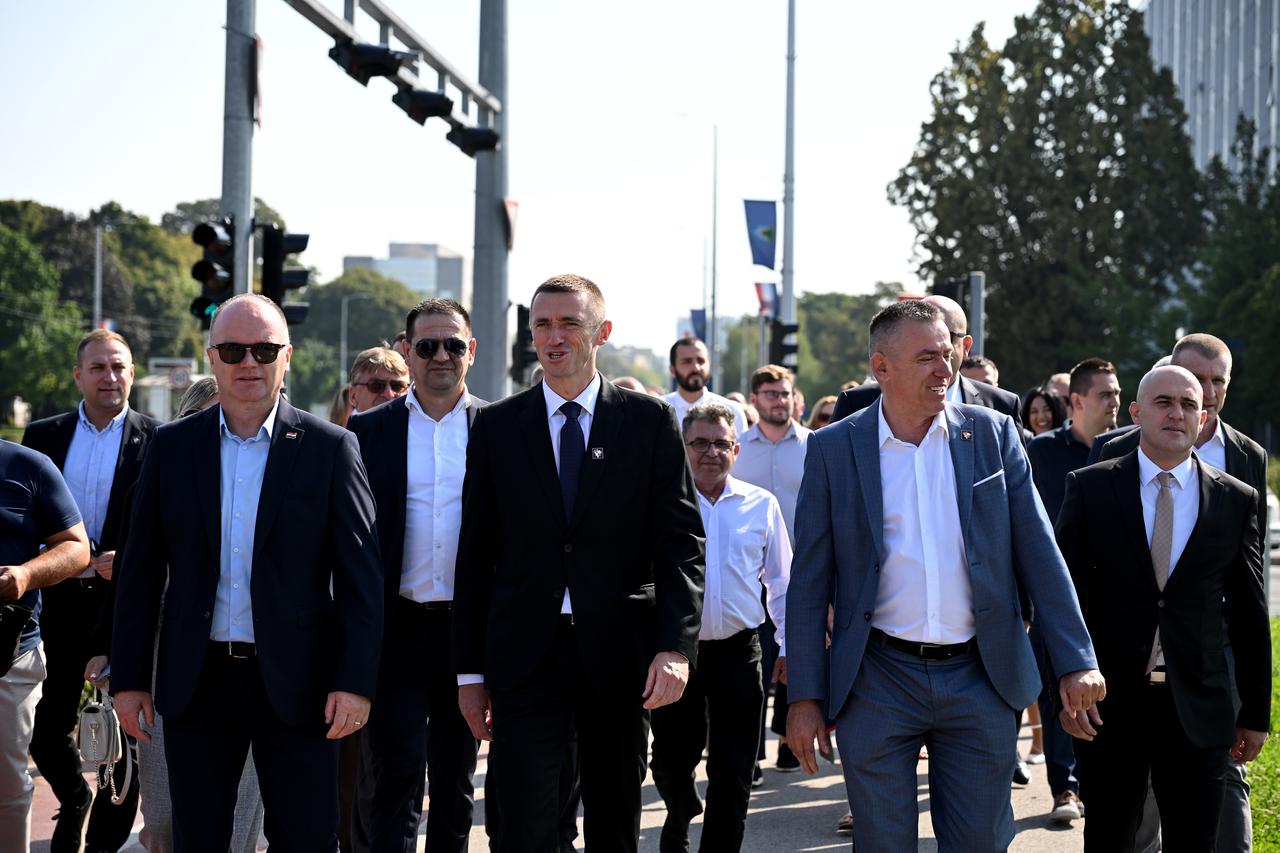 Zagreb: Penava i Mlinarić održali konferenciju za medije uoči Izbornog sabora DP-a