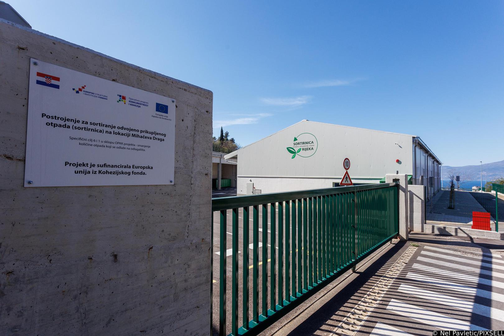 04.04.2023., Rijeka - Sortirnica odvojenog prikupljenog otpada Mihaceva Draga, koja je financirana novcem Eu Fondova a sada je predmet istrage. Photo: Nel Pavletic/PIXSELL