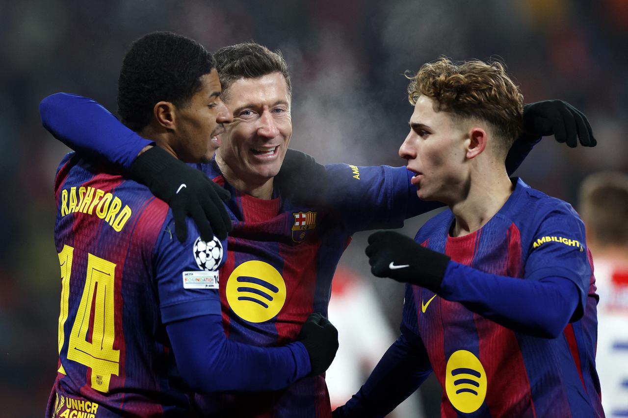 UEFA Champions League - Slavia Prague v FC Barcelona