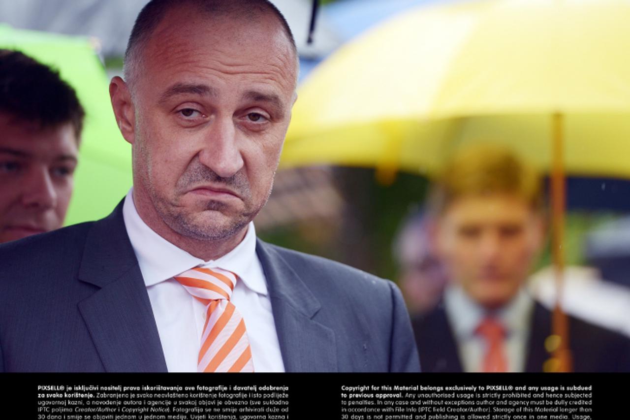 '30.05.2013., Veliki Lovrecan - Ministar gospodarstva Ivan Vrdoljak otvorio je novoizgradjenu zupanijsku cestu Veliki Lovrecan-Lovrecan Breg.  Photo: Marko Jurinec/PIXSELL'