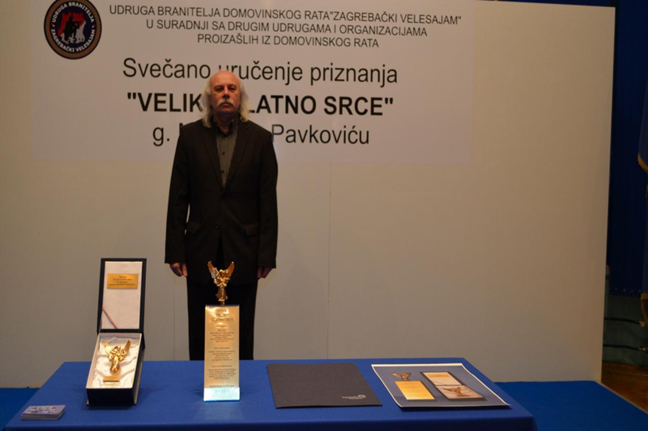 priznanje Pavkoviću (1)