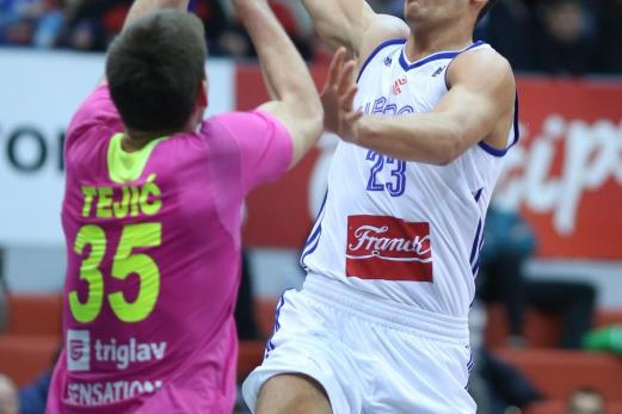 Nik Slavica