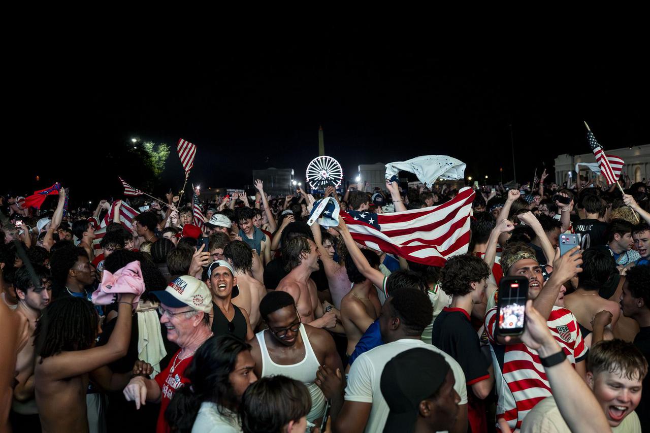 Soccer Fans Gather To Watch USA v Bosnia And Herzegovina In 2nd Round World Cup Game