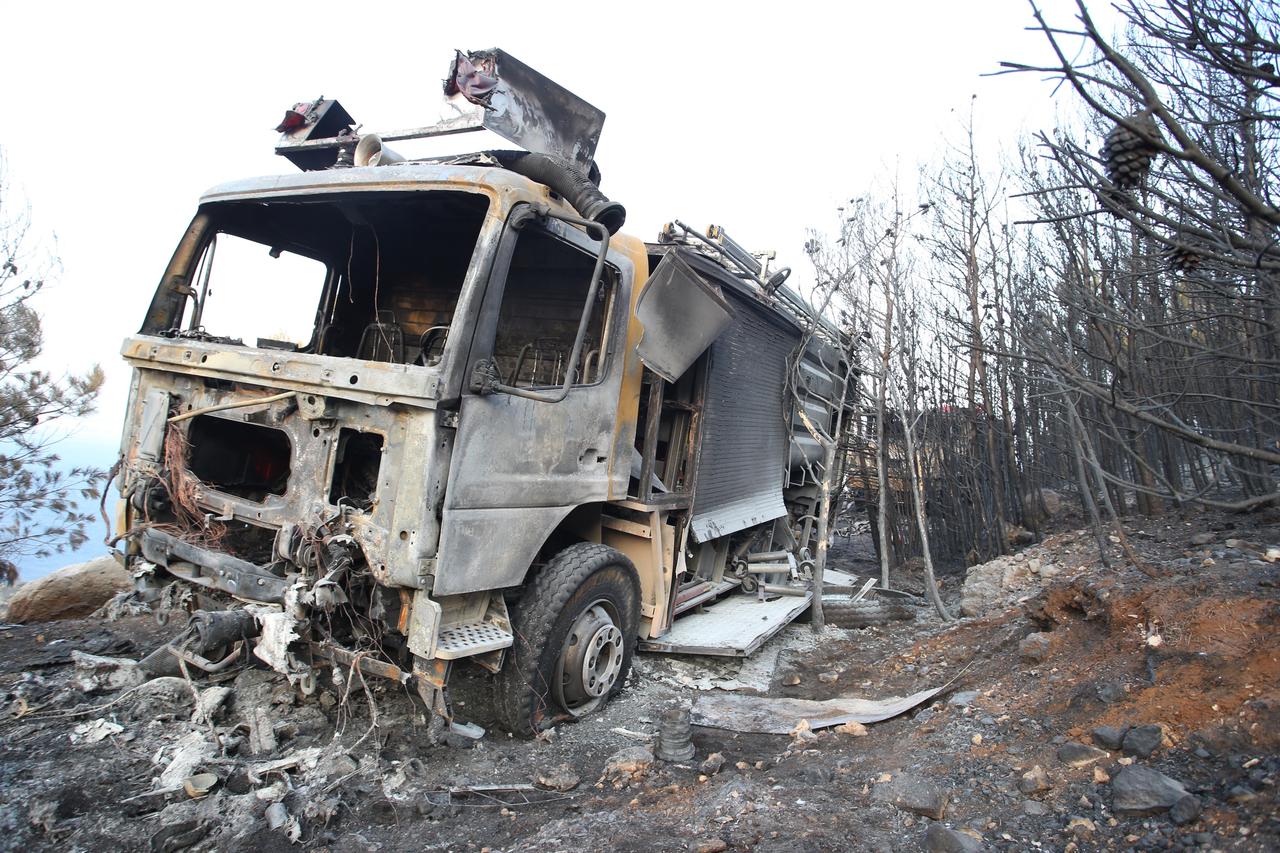 Požar kod Lokve Rogoznice