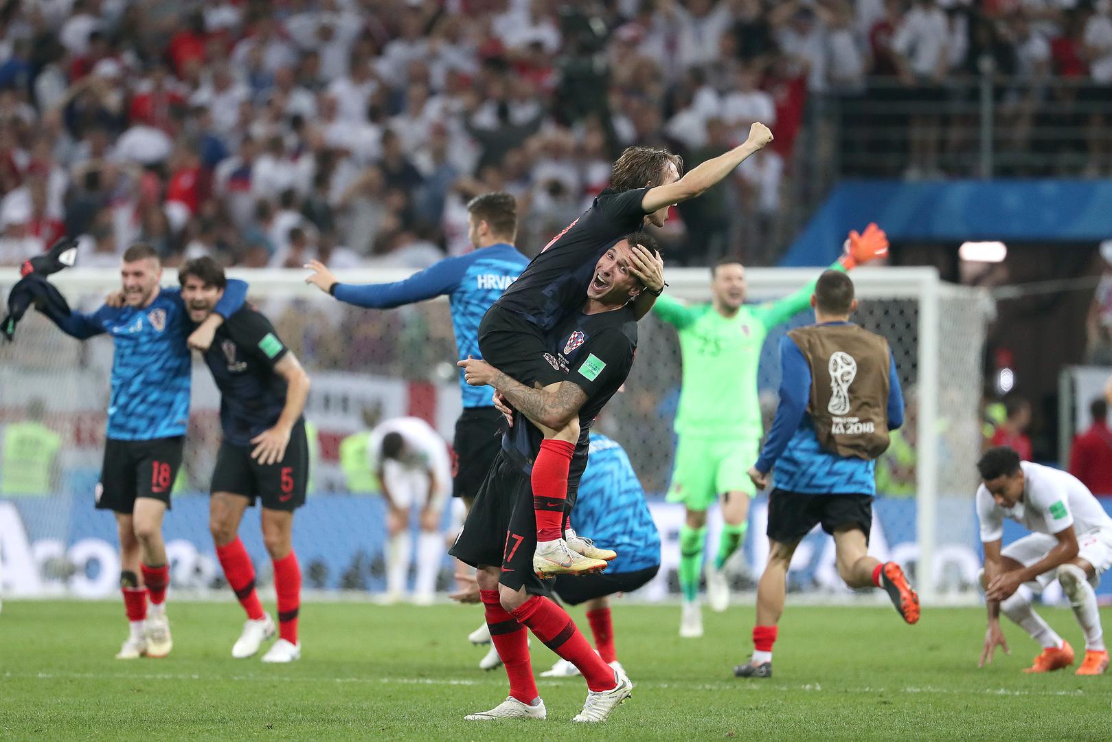 Zlatko Dalić, Luka Modrić i njegovi suigrači ispisali su zlatnu stranicu hrvatske nogometne povijesti i odveli nas prvi put u finale Svjetskog prvenstva. Ono što slavna generacija vatrenih iz 1998. godine nije uspjela napraviti, jesu ovi dečki.