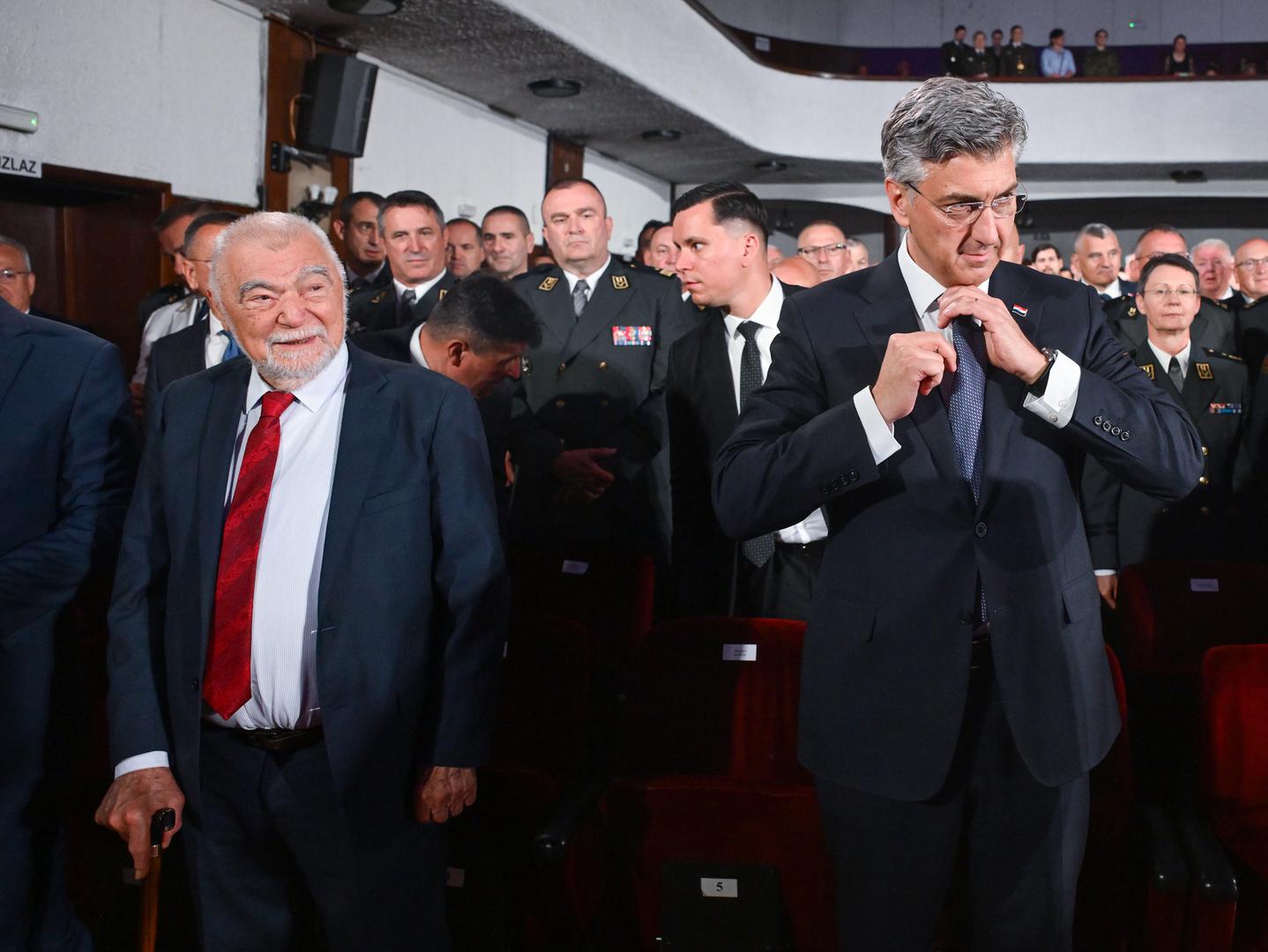 Akademiji su nazočili predsjednik Republike i vrhovni zapovjednik Zoran Milanović, premijer Andrej Plenković, potpredsjednik Sabora Željko Reiner, ministar obrane Ivan Anušić, načelnik Glavnog stožera OSRH Tihomir Kundid te umirovljeni generali Ante Gotovina, Mladen Markač i Ivan Čermak.

.