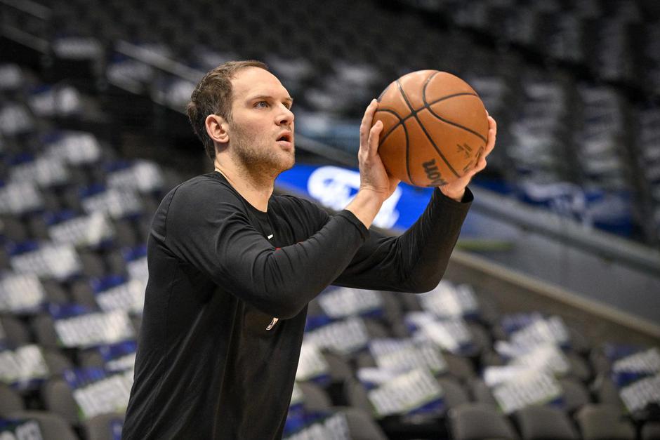 NBA: Detroit Pistons at Dallas Mavericks