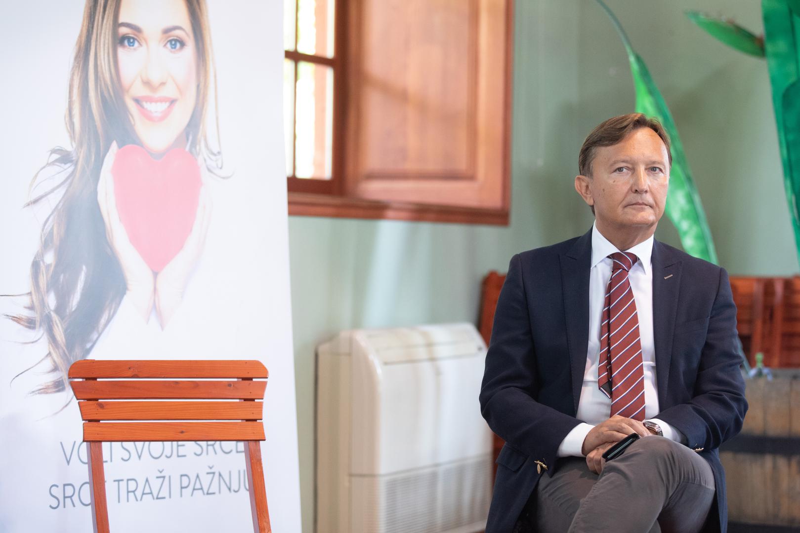 02.10.2020., Zagreb - S ciljem podizanja svjesnosti o cinjenici kako su upravo zene najpogodjenija skupina koja obolijeva od kardiovaskularnih bolesti, Zaklada Hrvatska kuca srca pokrenula je projekt  - Zena i srce. Davor Milicic.Photo: Davor Puklavec/PIXSELL