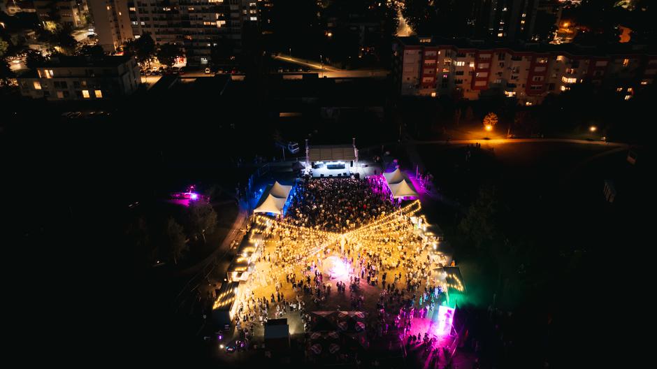 The Flying Dish Festival