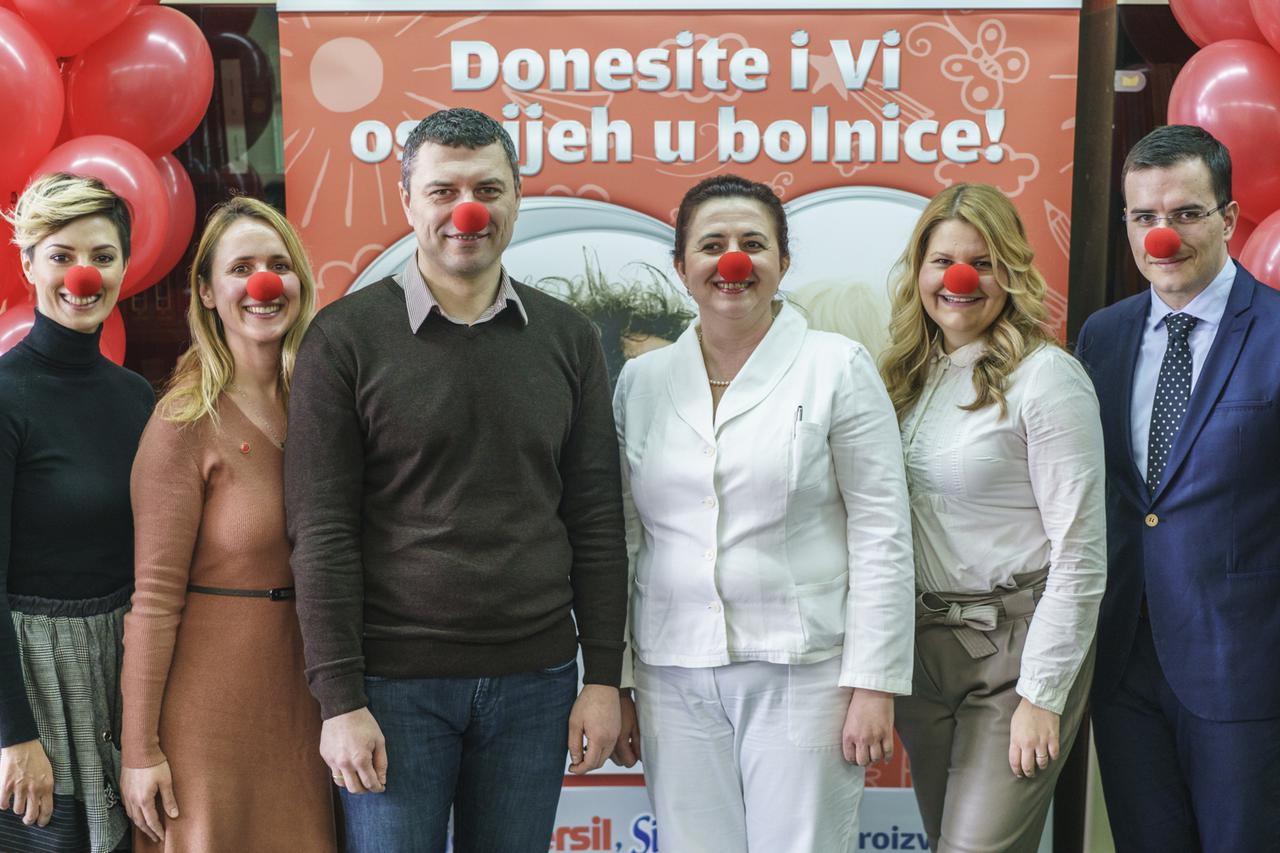CRVENI NOSOVI