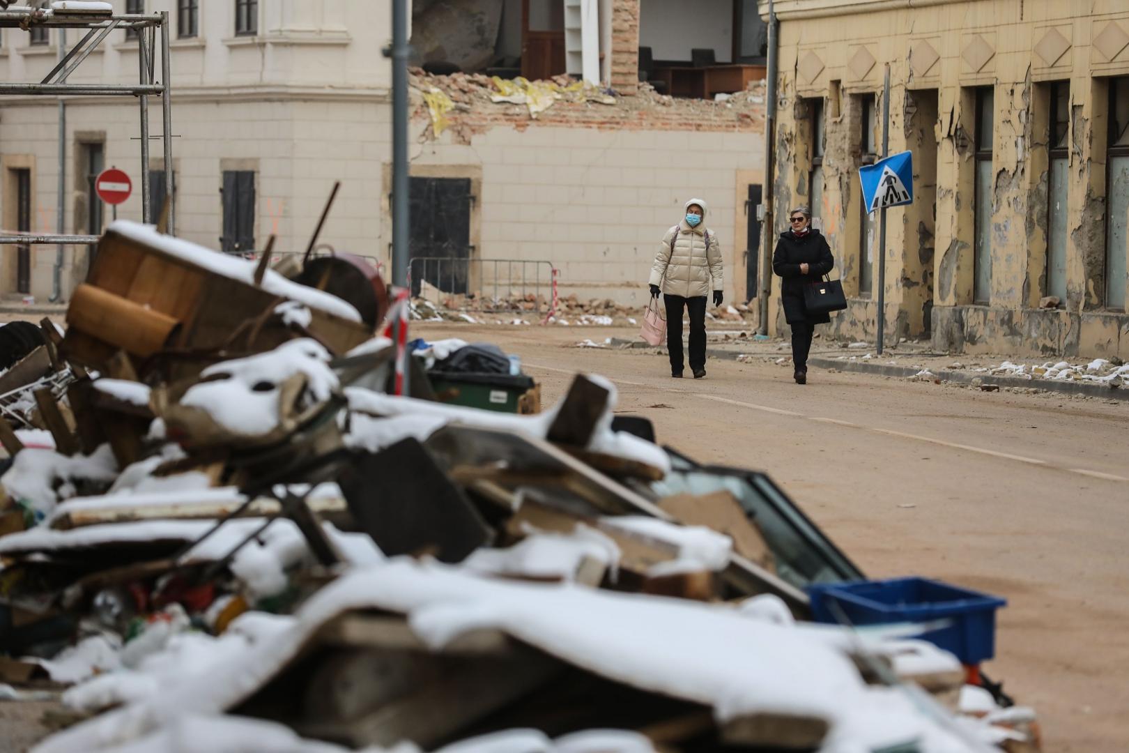 18.01.2021,Petrinja - Svakodnevica u razrusenoj PetrinjiPhoto: Jurica Galoic/PIXSELL
