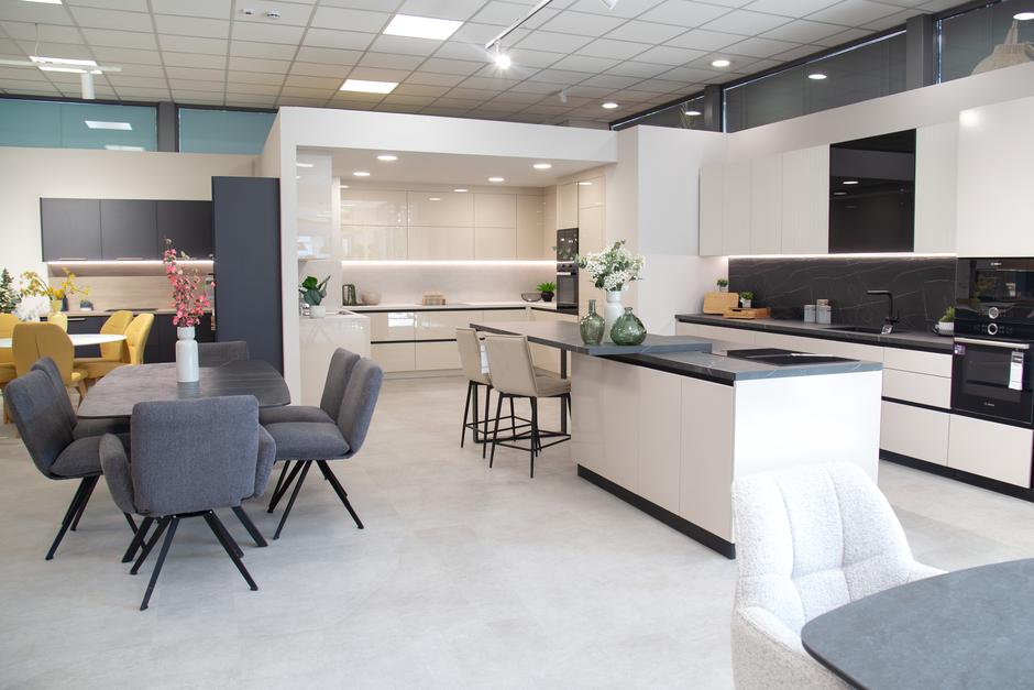 Prima salon na Jankomiru