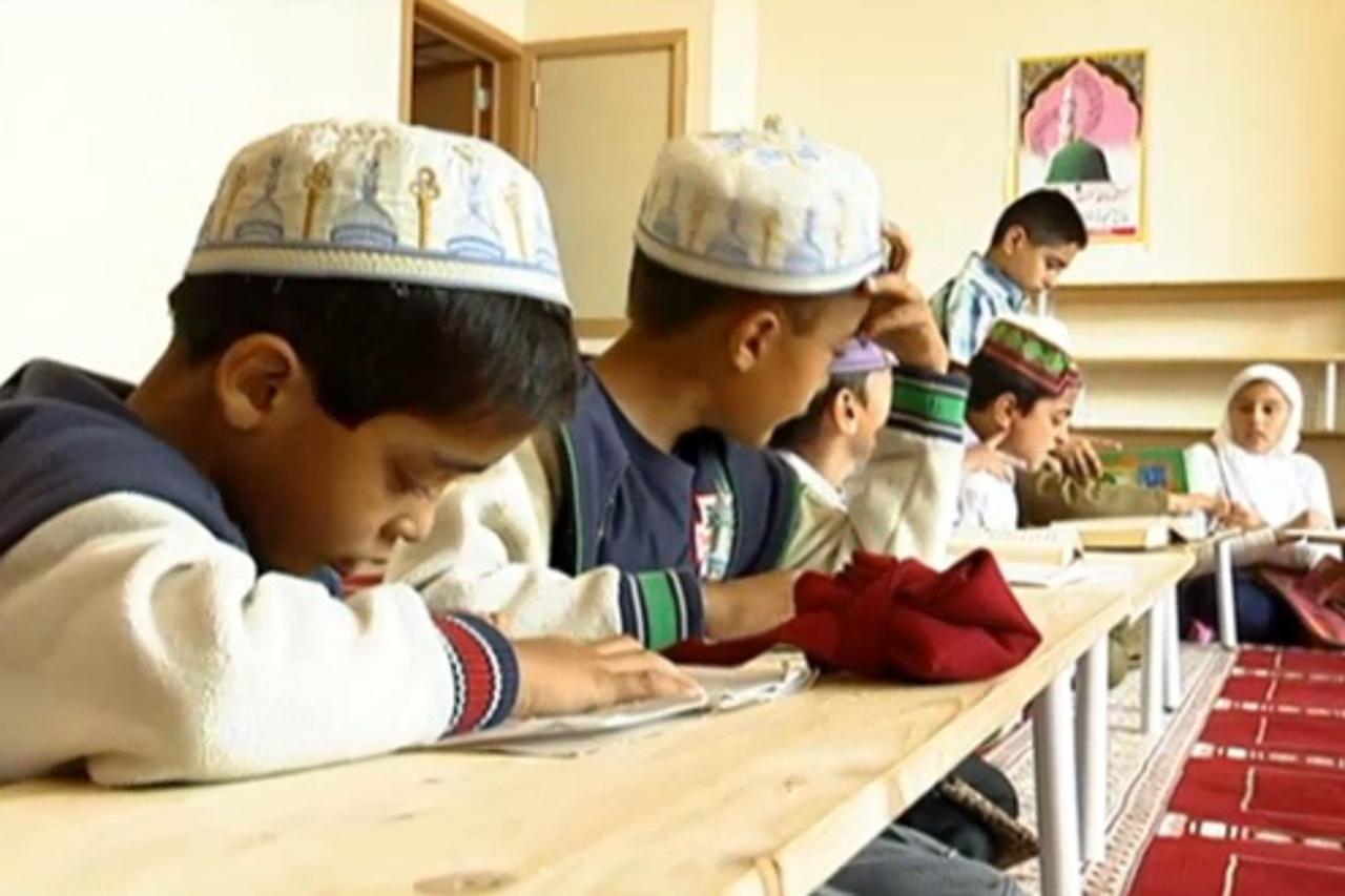 Antwerpen, Židovi i muslimani
