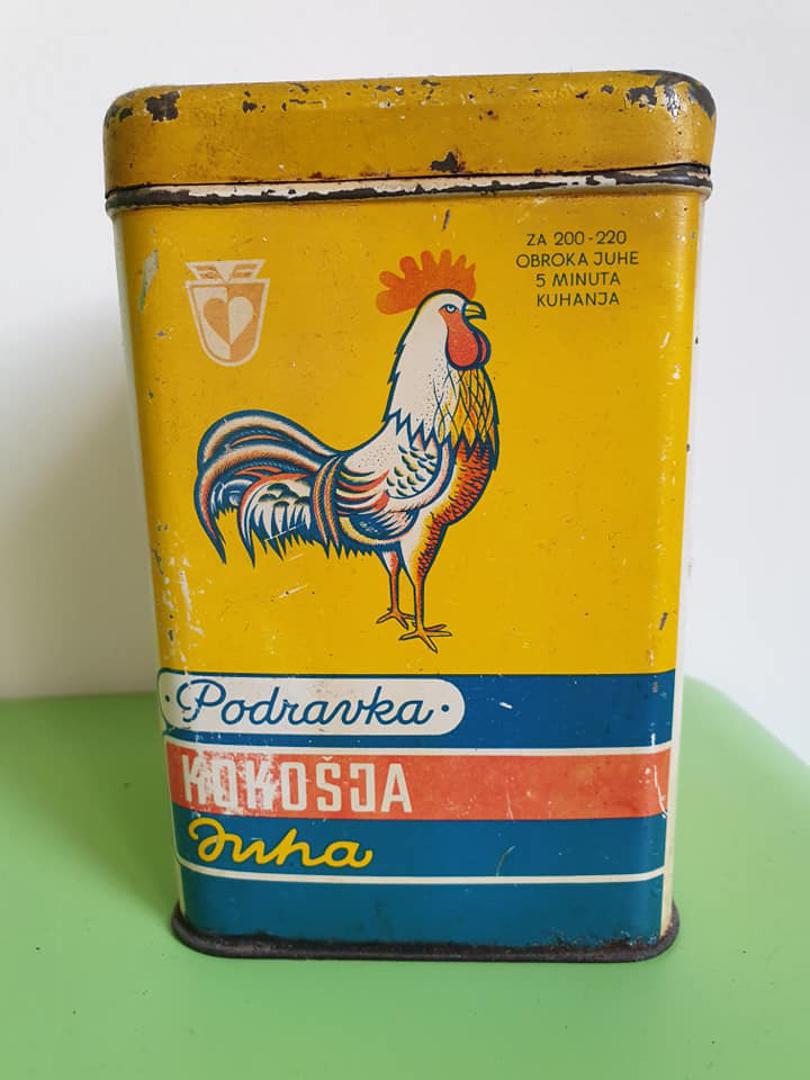 Limena kutija kokošje juhe iz šezdesetih godina.