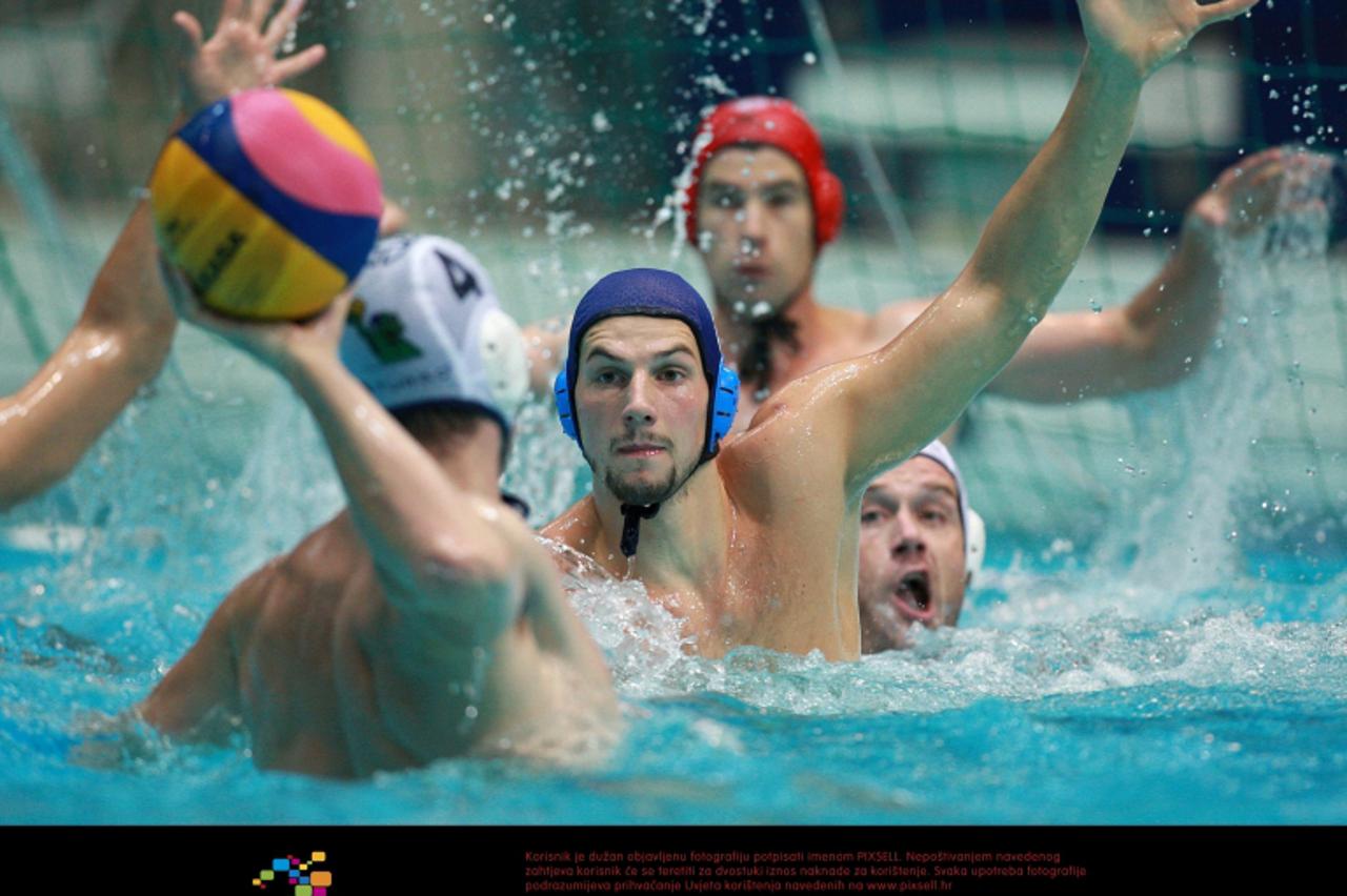 \'23.10.2010., Zagreb, Hrvatska - Kup hrvatske u vaterpolu.Utakmica drugog kola Mladost - Primorje.denes varga Photo: Igor Kralj/PIXSELL\'