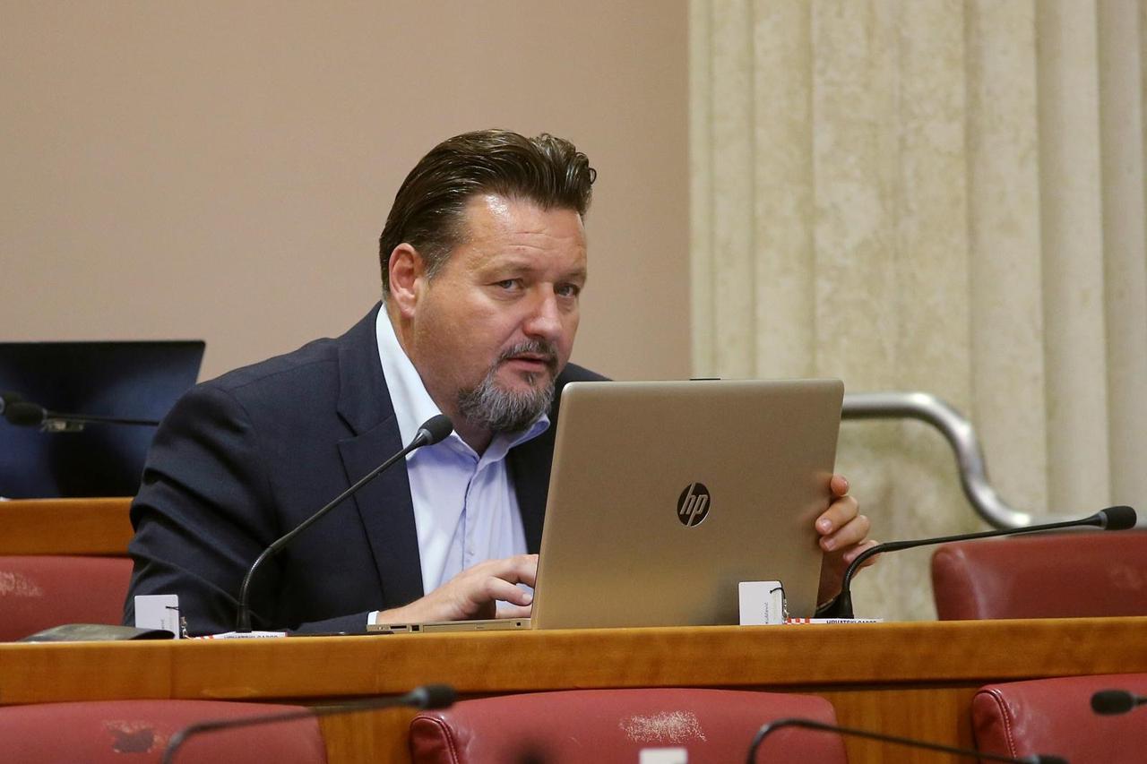 Zagreb: Predsjednik Vlade Andrej Plenković vratio se na sjednicu Sabora