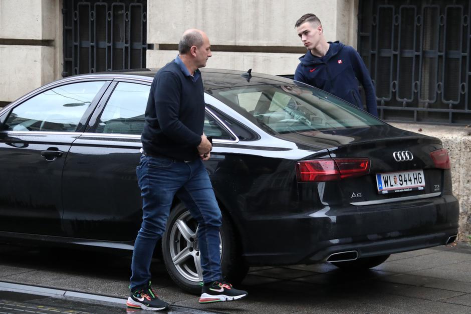 Okupljanje nogometne reprezentacije za utakmice protiv Malte i Rusije u kvalifikacijama za Svjetsko prvenstvo