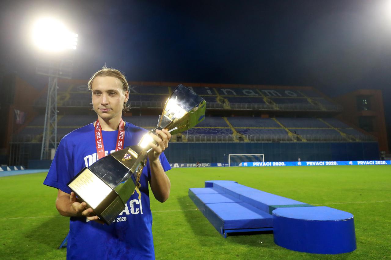 Dinamo na praznom stadionu proslavio naslov prvaka
