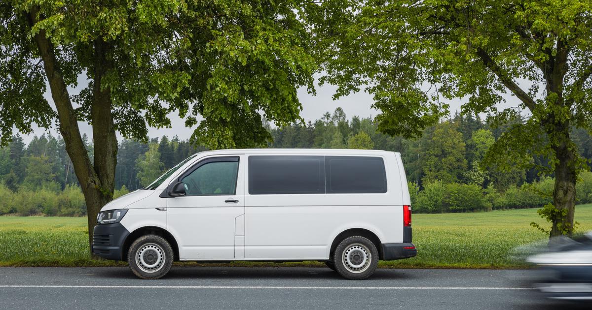 Pila je jutarnju kavu, čula krike iz kombija pa izvukla dječaka kroz prozor: 'Držao se za mene 15 minuta'