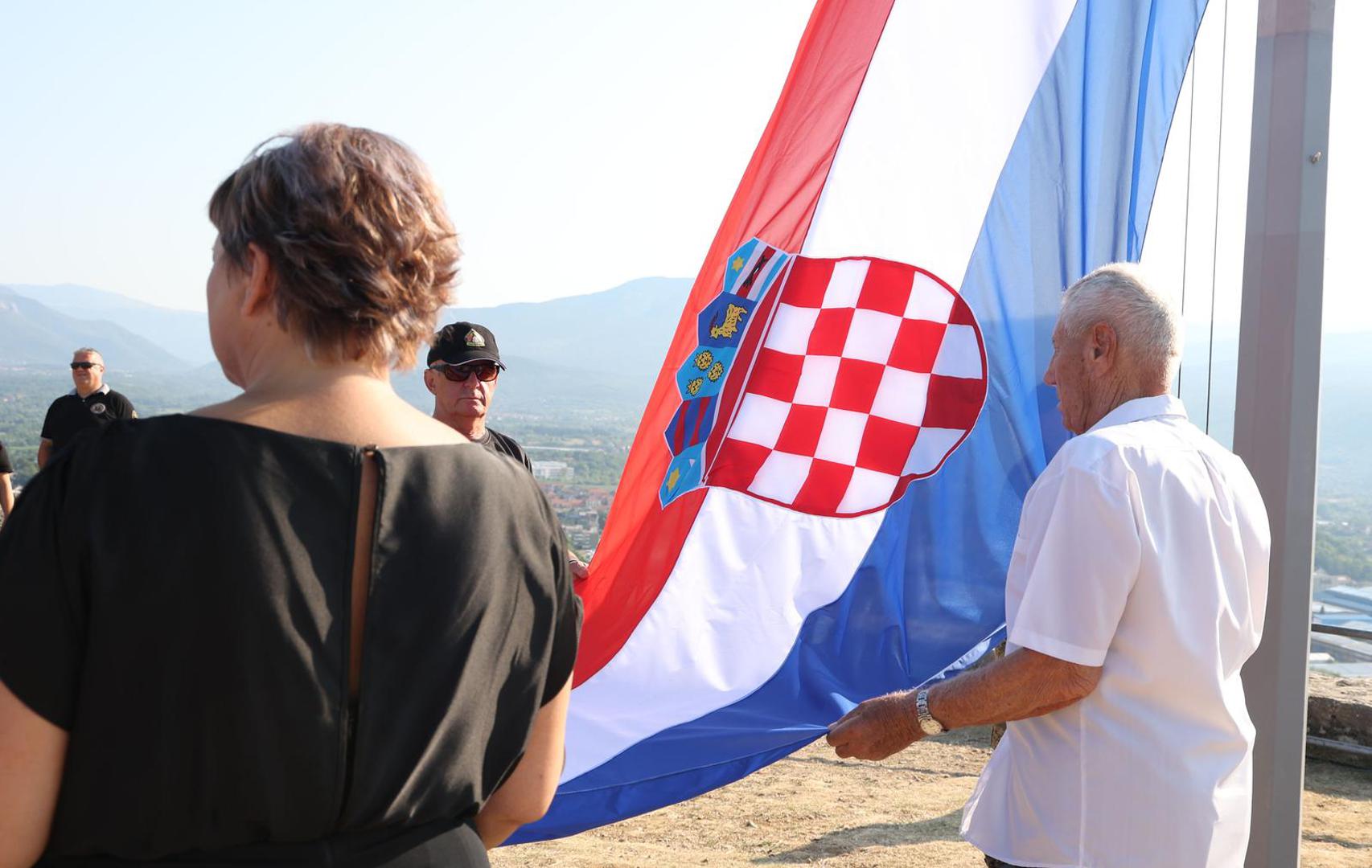 Time je obilježena 31. obljetnica Vojno-redarstvene operacije Oluja, kojom je oslobođen Knin i slomljena velikosrpska okupacija velikog dijela hrvatskog teritorija.