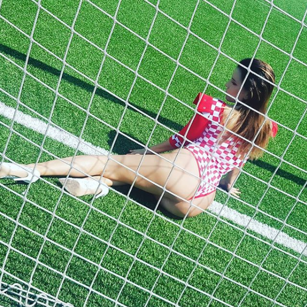 Jedino mu veličinom konkurira Mandžukić na njezinoj ruci.