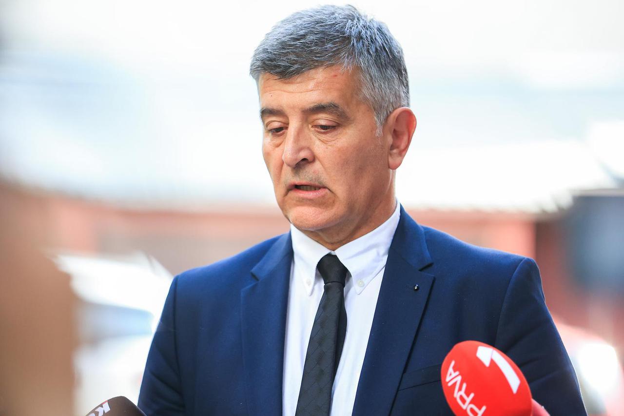 Beograd: Otac Mateja Periša, Nenad Periš i nadbiskup Hočevar dali izjavu za medije