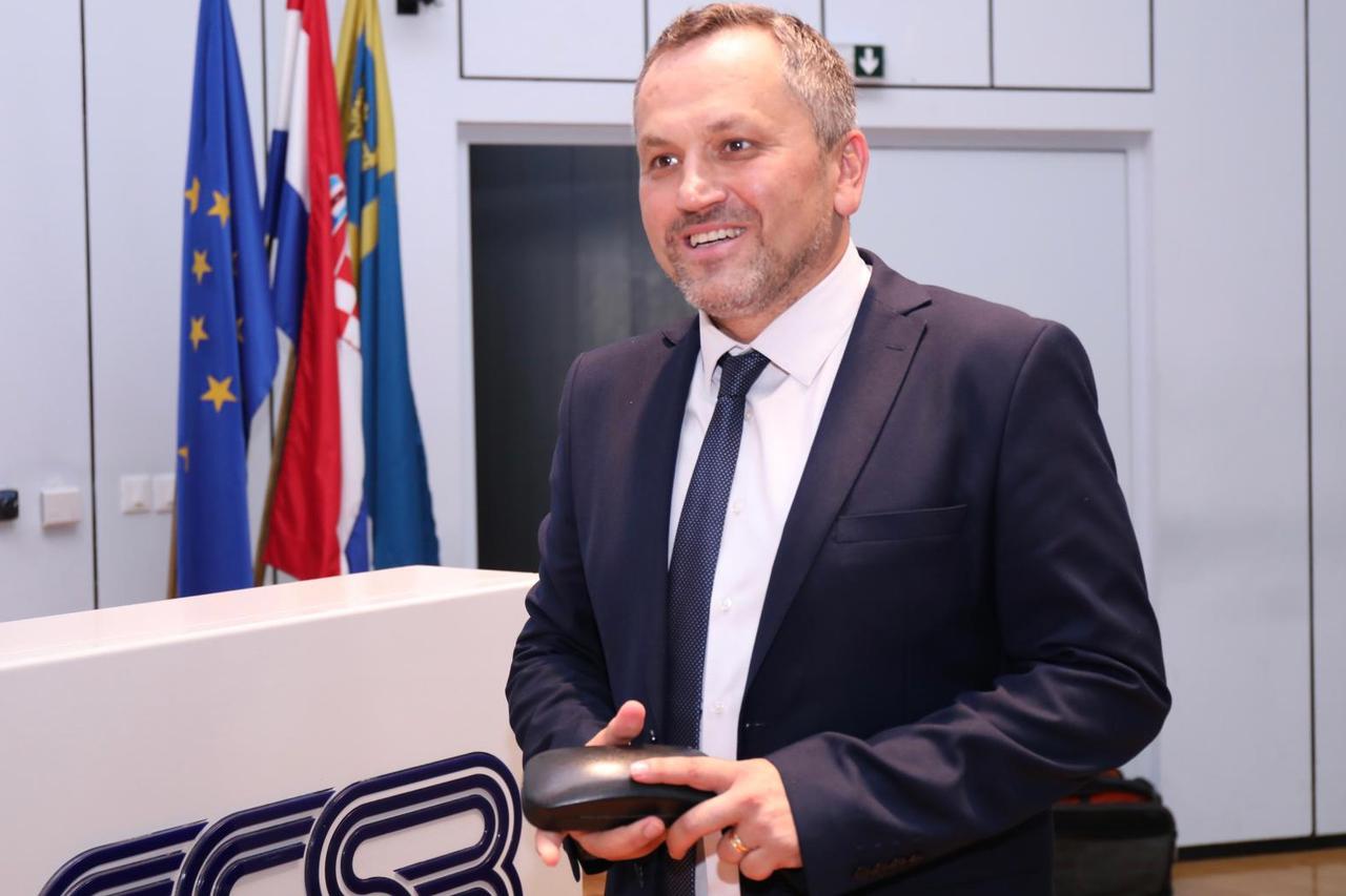 U trećem pokušaju konstituirana Skupština SDŽ: Mate Šimundić novi je predsjednik