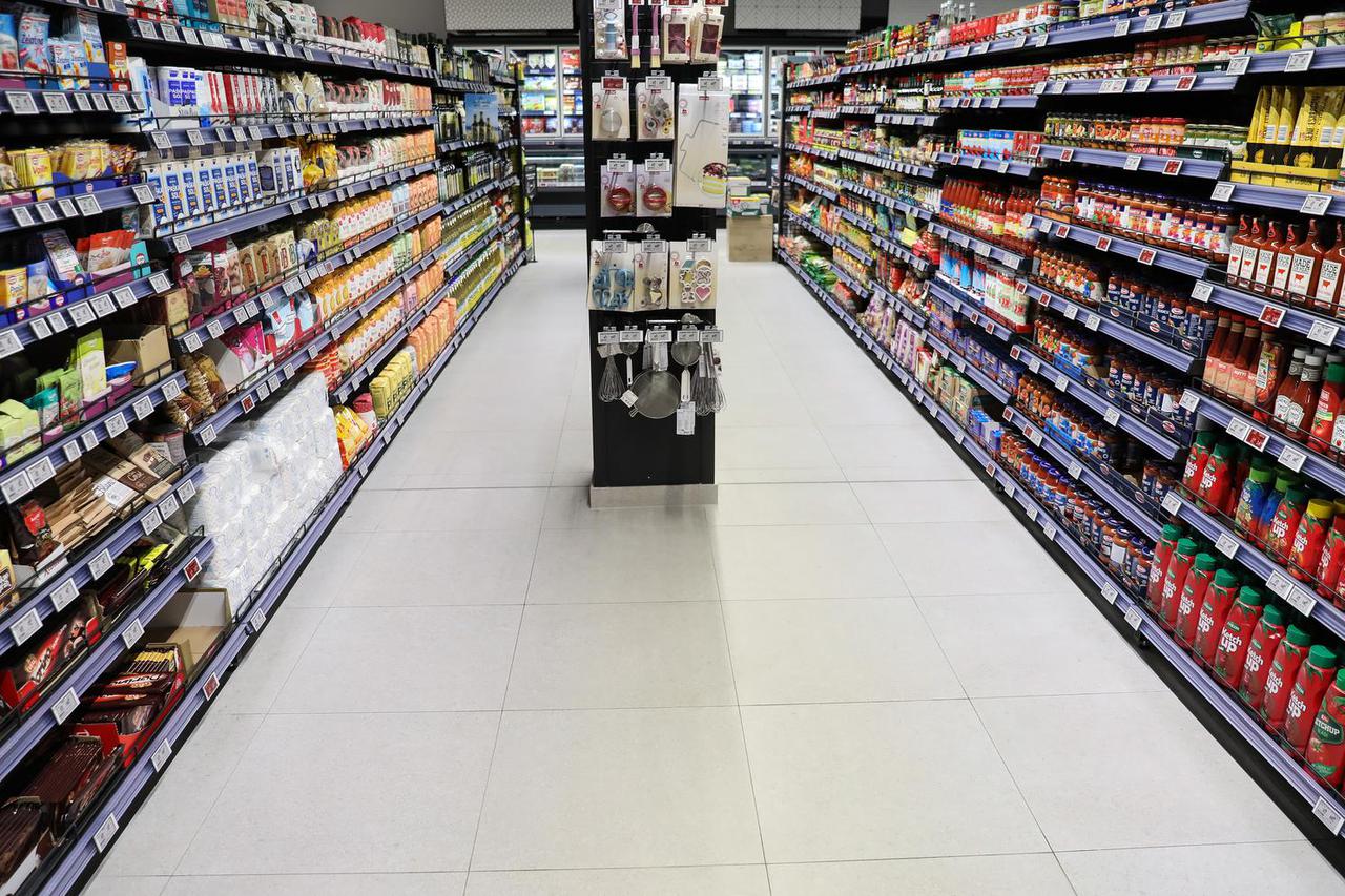 Konzum počeo s dvojnim iskazivanjem cijena