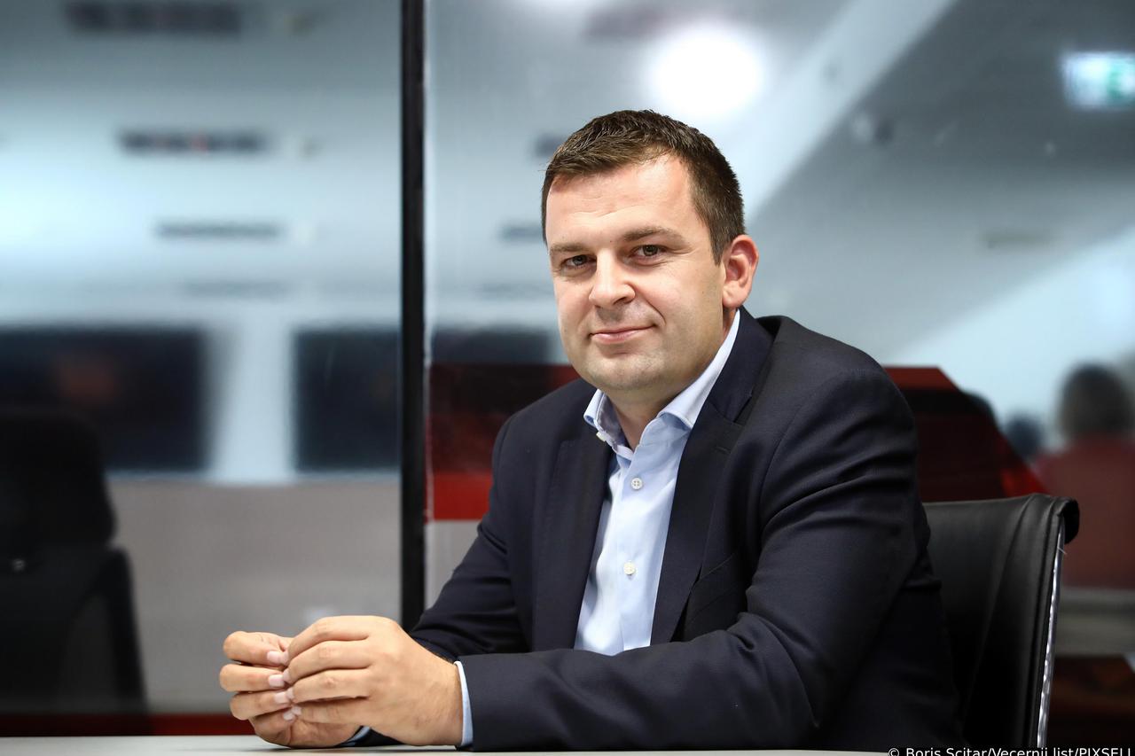 Zagreb: Dario Hrebak gostovao u studiju Vecernji TV