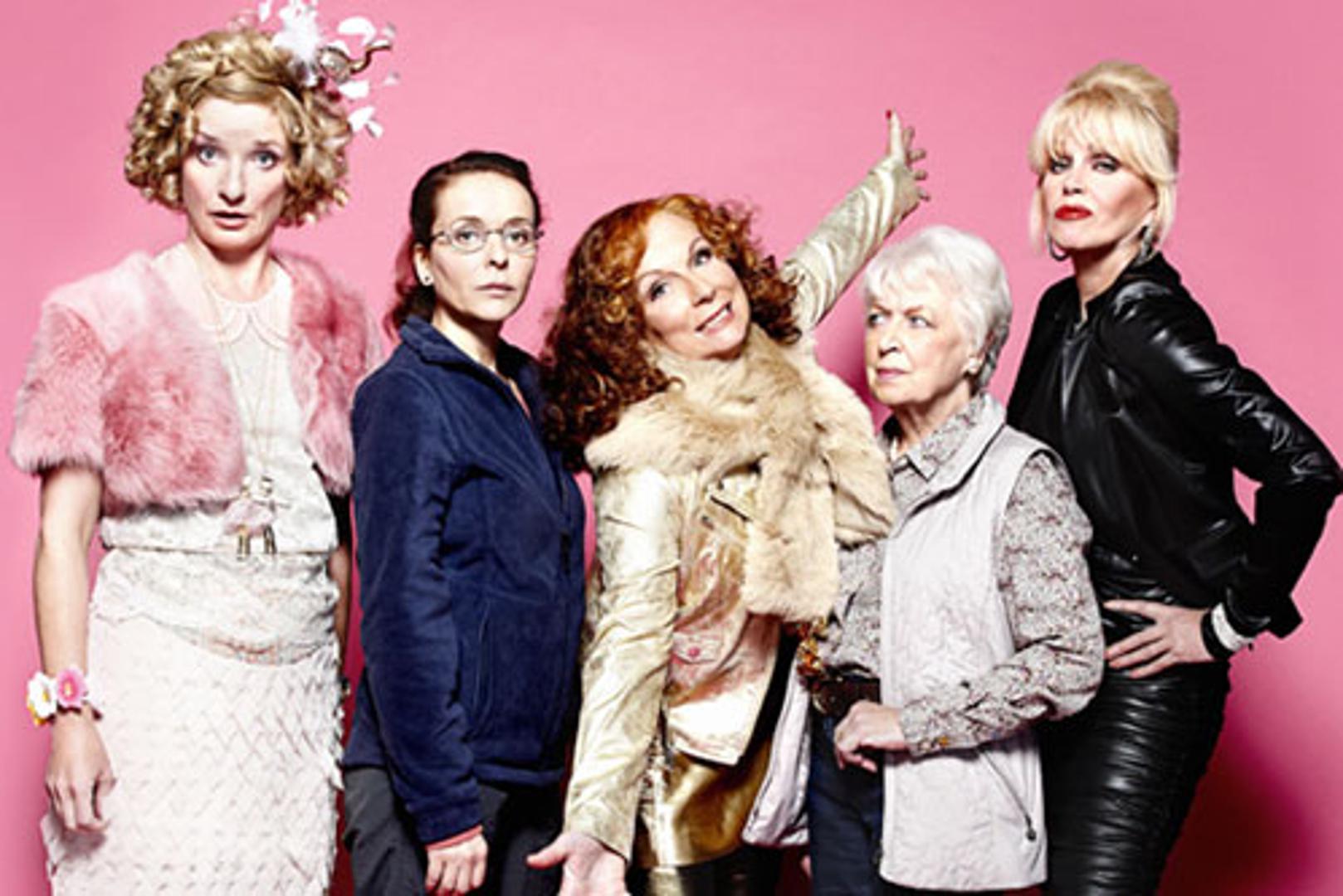 Serija se počela prikazivati prije 25 godina, a postala je klasik zahvaljujući genijalnim glumicama Jennifer Saunders i Joanni Lumley koje su odlično utjelovile dvije prijateljice u srednjim godinama koje redovito idu na tretmane pomlađivanja i odaju se svim mogućim porocima, a situacije u kojima se nađu beskrajno su komične i sarkastične. 