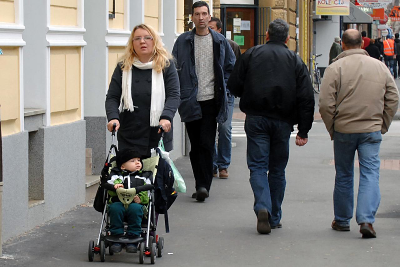 \'20.01.2012., Sisak - Grad Sisak u cijeloj Sisacko-moslavackoj zupaniji daje najmanju jednokratnu pomoc rodiljama, tek 500 kn. Photo:Nikola Cutuk/PIXSELL\'