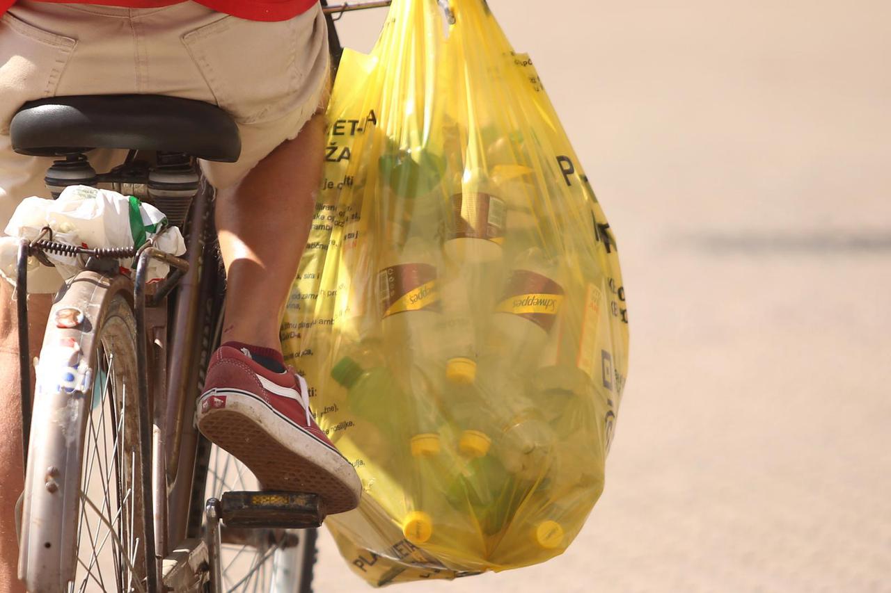 Zagreb: Cijena naknade za povrat ambalaže nije promijenjena, i dalje iznosi 7 centi