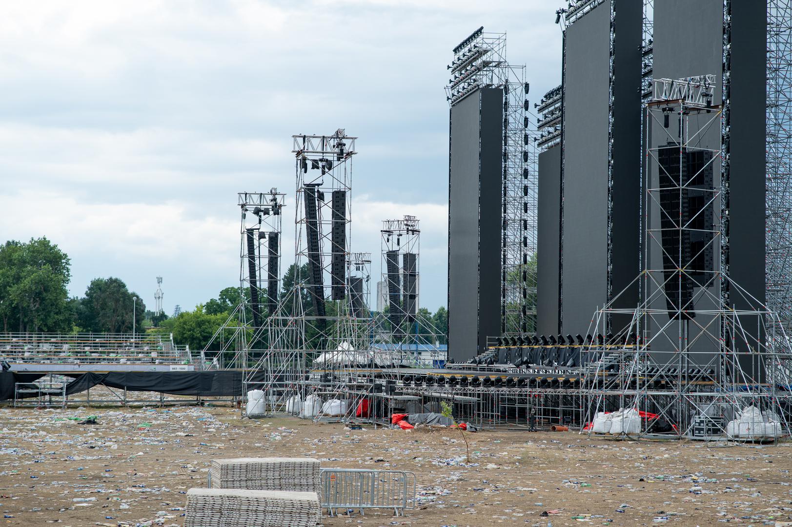 Na koncertu je u subotu bilo, tvrde organizatori, 504 tisuće ljudi, čime je ovaj koncert postao najveći glazbeni događaj te vrste u Hrvatskoj. 