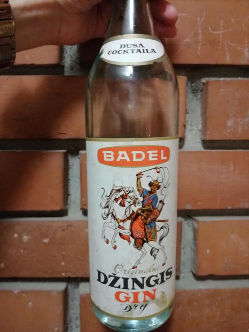 Badelov gin iz sedamdesetih godina. 